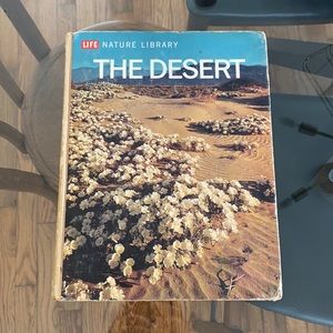 Vintage Desert Nature Library Life book